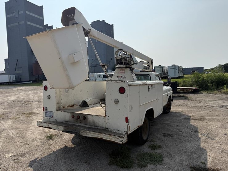 1975-ford-f350-image-18