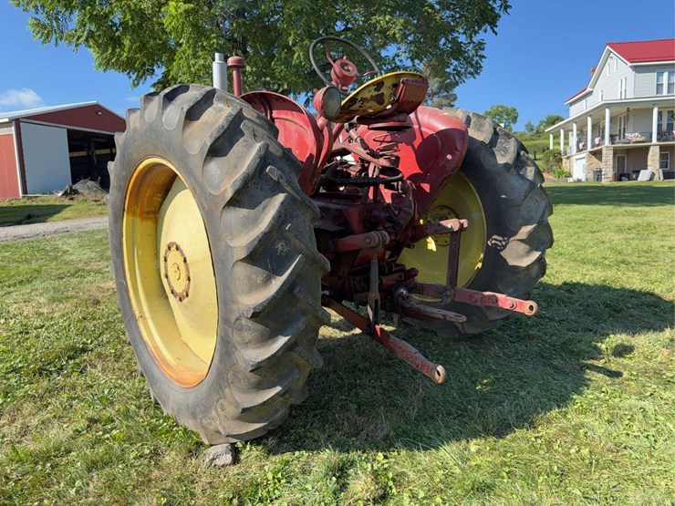 massey-ferguson-44-image-4