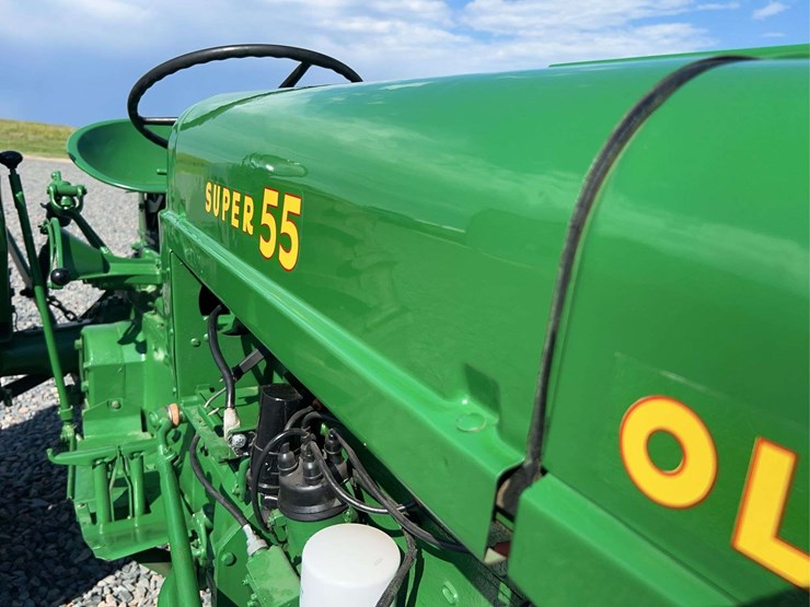 1955-oliver-super-55-image-11