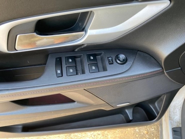 2010-gmc-terrain-sle-image-29