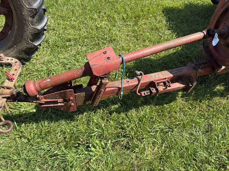 new-holland-273-image-8