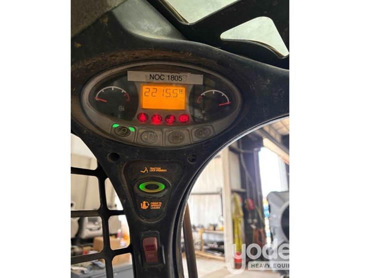 2020-bobcat-t590-image-13
