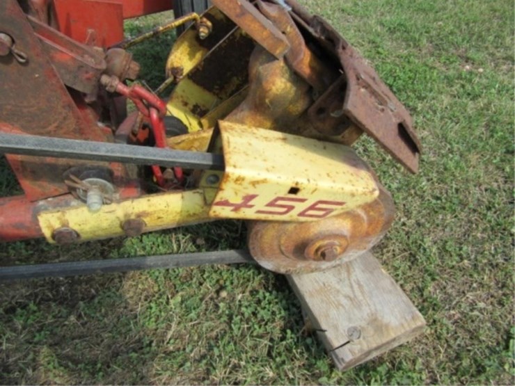 new-holland-456-image-6