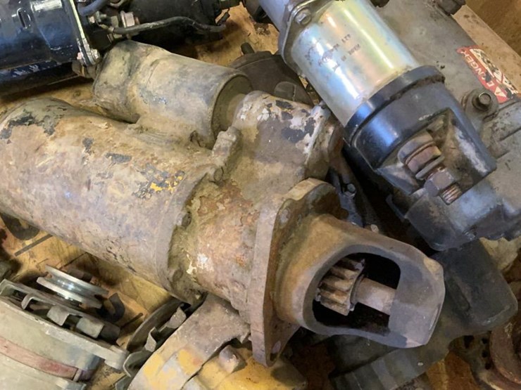 deere-333e-image-18