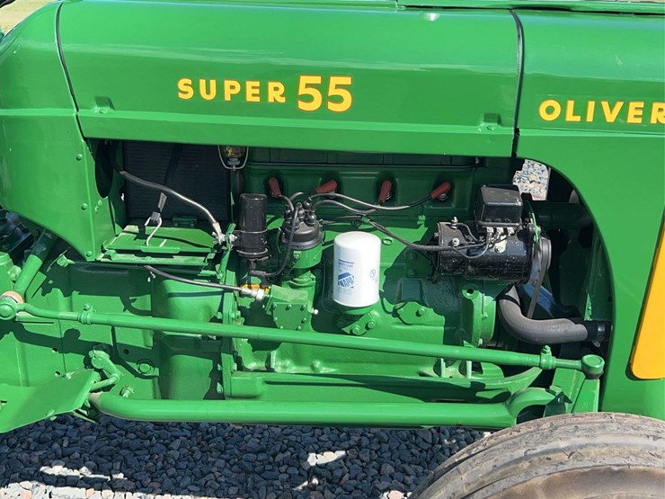 1955-oliver-super-55-image-22