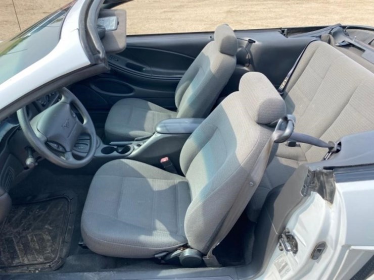2000-ford-2000-image-16