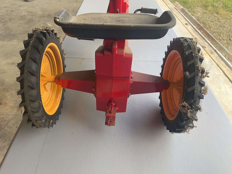 massey-ferguson-44-image-13