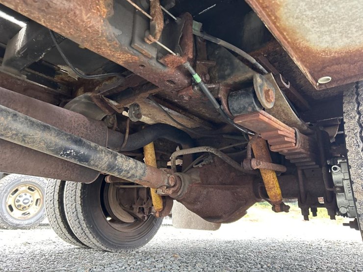2000-ford-f450-image-39