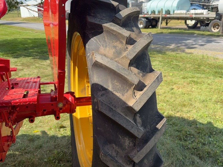 massey-ferguson-101-image-18