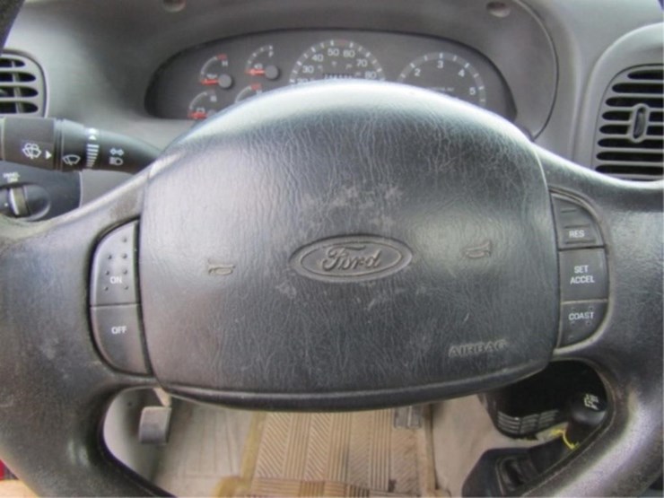 1997-ford-f150-xl-image-36