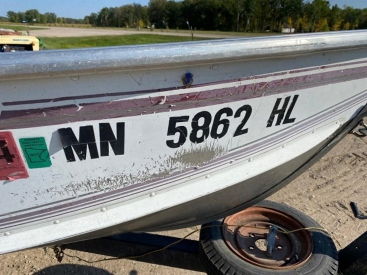 1998-alumacraft-16ft.-7in.-alum-boat,-2-seats-image-3