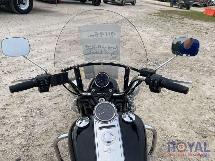 2021-harley-davidson-flhp-police-electra-glide-motorcycle-image-7