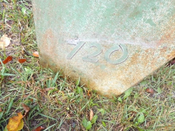 john-deere-720-image-4