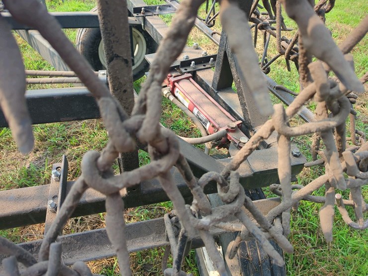 coil-chain-harrow--with-hydraulic-lift,-pull-type-hitch-image-7