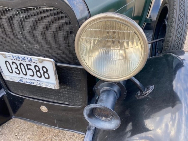 1929-ford-model-a-image-30