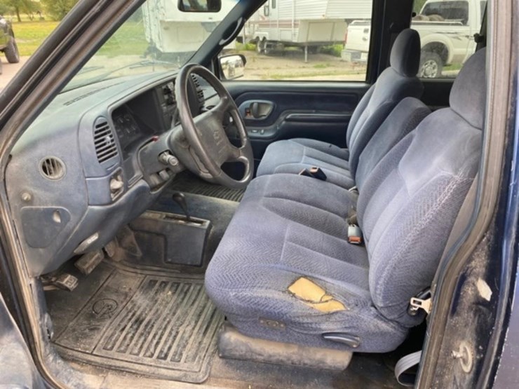 1995-chevy-silverado-1500-5.7l-v8,-auto,-ext.-cab-image-33
