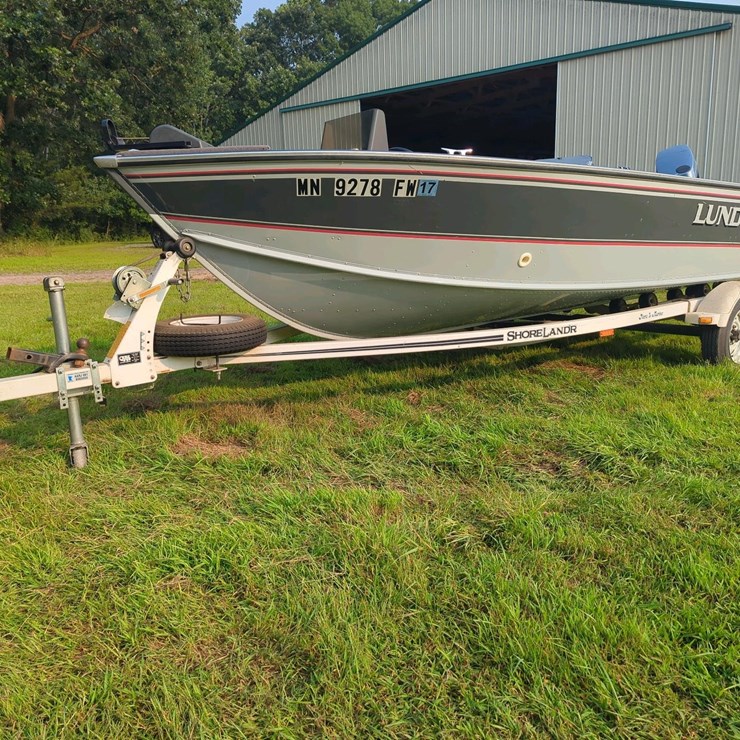 1991 Lund Renegade II 1650 Fishing Boat and Shoreland Trailer, Yamaha 90 Precision Blend Motor with Minnkota Quiet Turbo Pro Power Trolling Motor SN MK01179703A