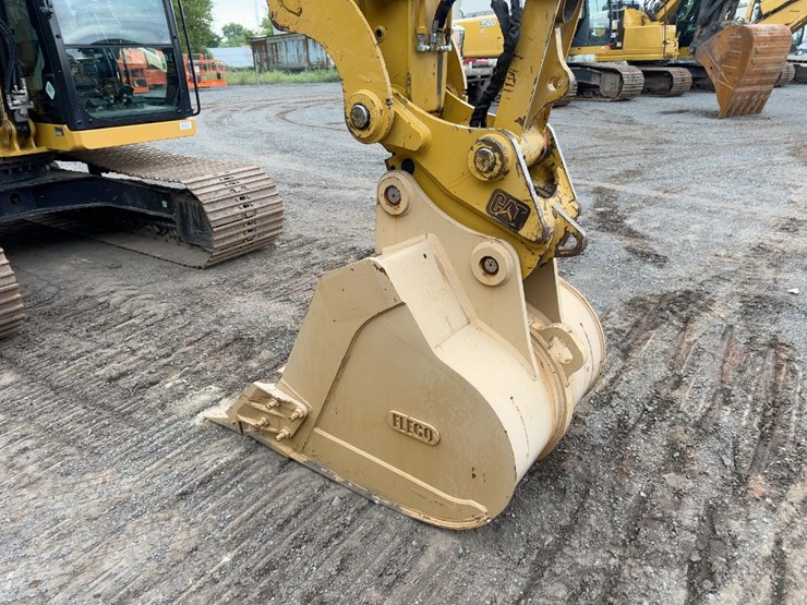 2021-caterpillar-313gc-image-8