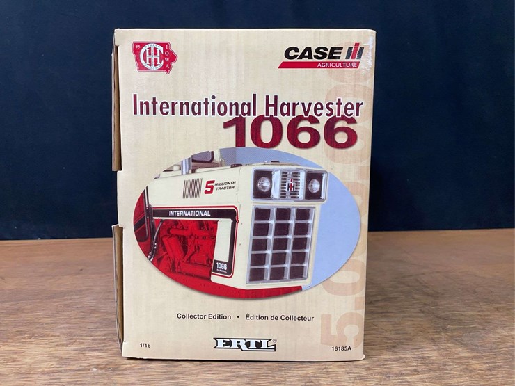 1/16-ih-1066-5-millionth-collector-nib-ertl-image-5