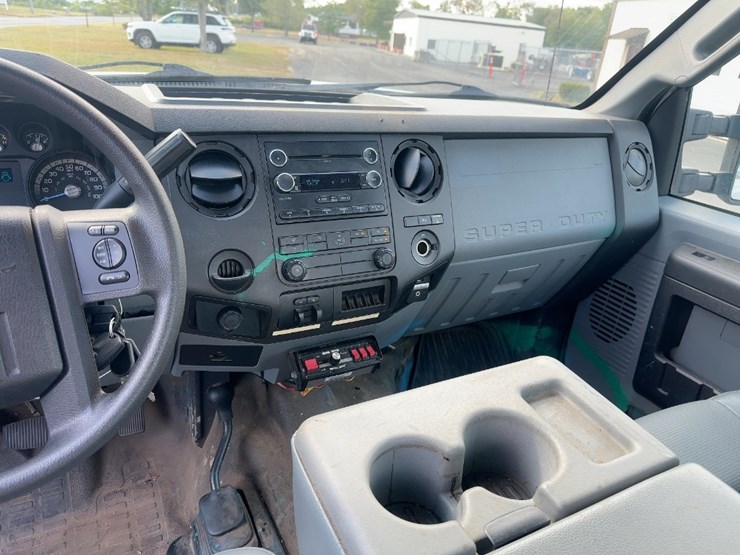 2016-ford-f250-xl-image-19