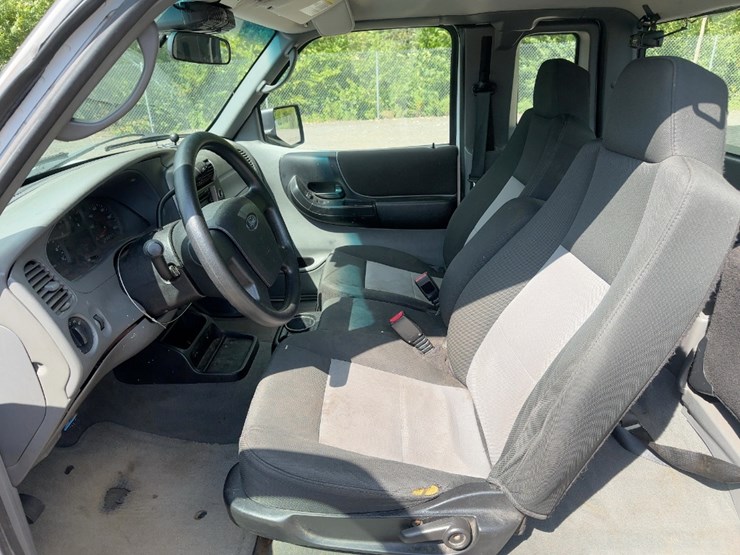2009-ford-ranger-xlt-image-17
