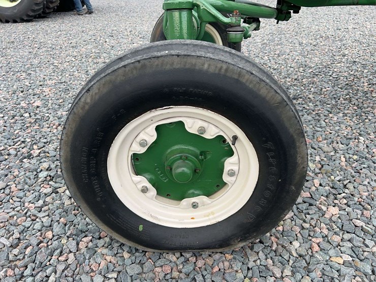 1958-oliver-770-image-17