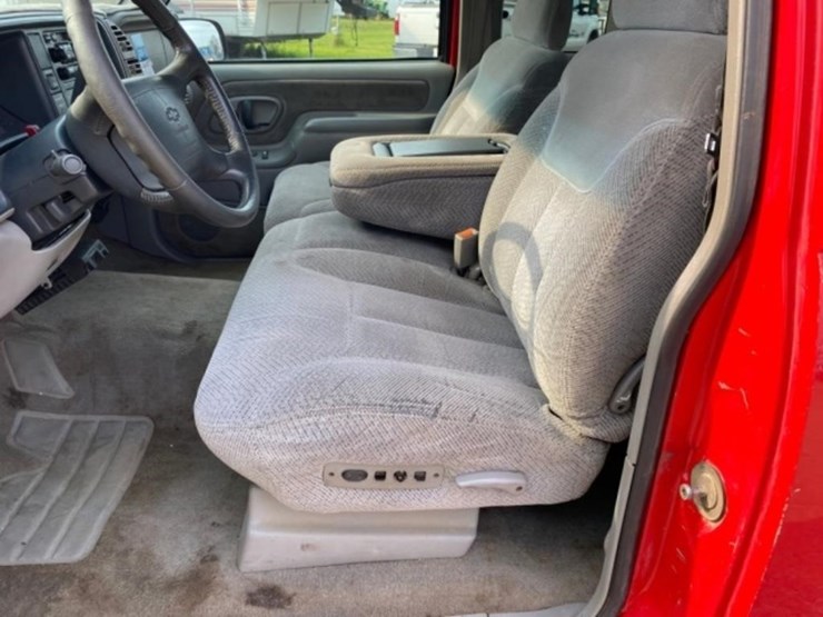 1997-chevy-silverado-1500-5.7l-v8,-auto,-ext.-cab-image-26
