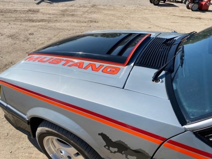 1979-ford-mustang-official-pace-car,-5.0l-v8,auto-image-13