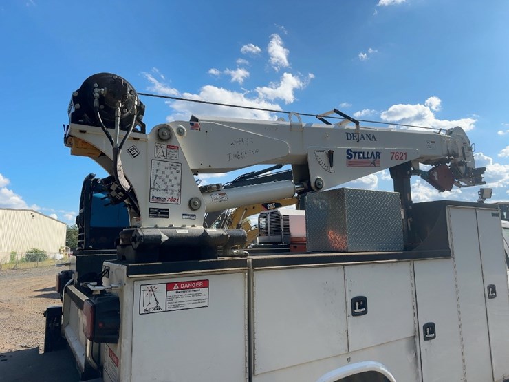 2019-ford-f550-xl-image-25