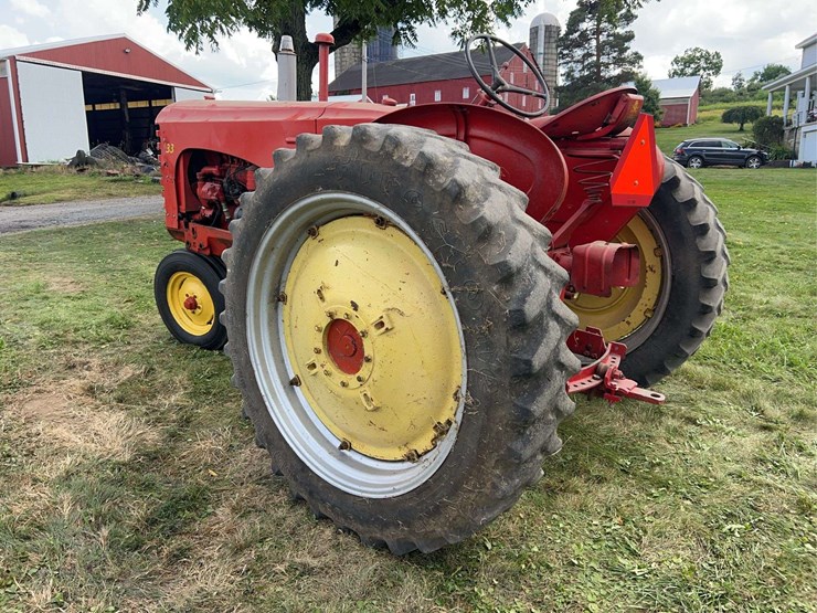 massey-ferguson-33-image-5