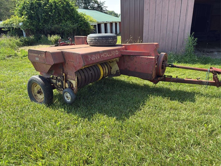 new-holland-273-image-1