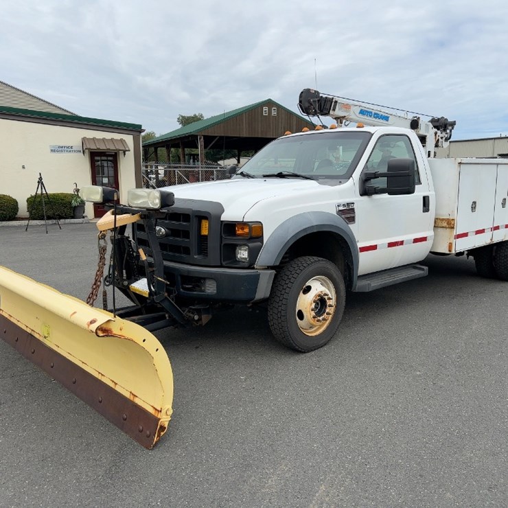 2008 FORD F550 XL