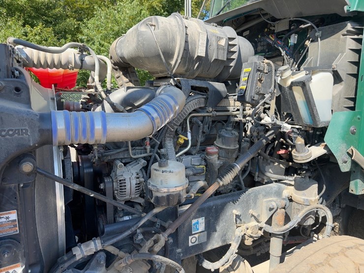 2018-kenworth-t800-image-8
