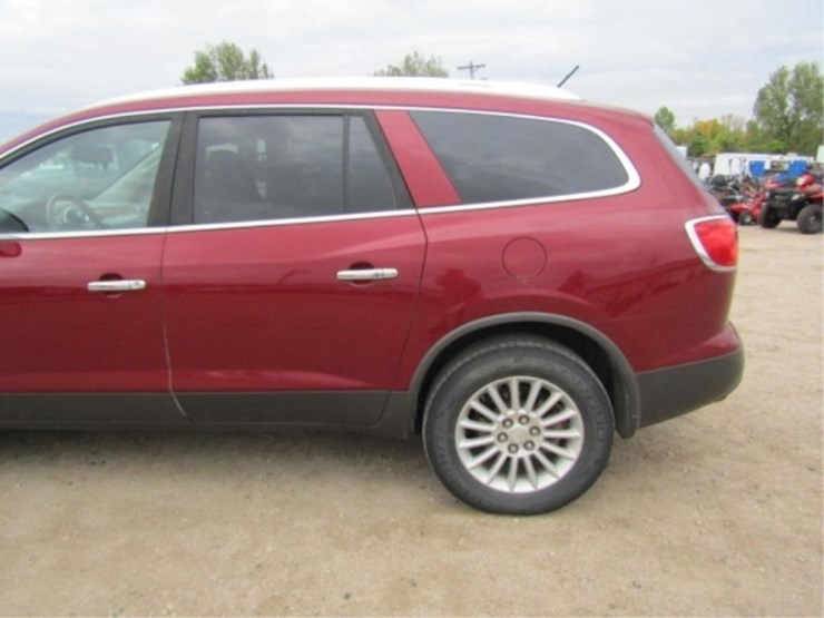 2010-buick-enclave-cxl-image-10
