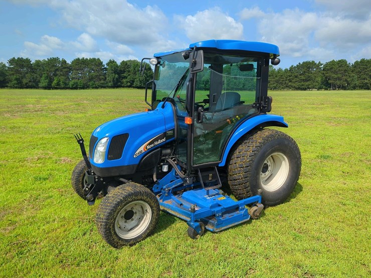 new-holland-tc45da-image-1