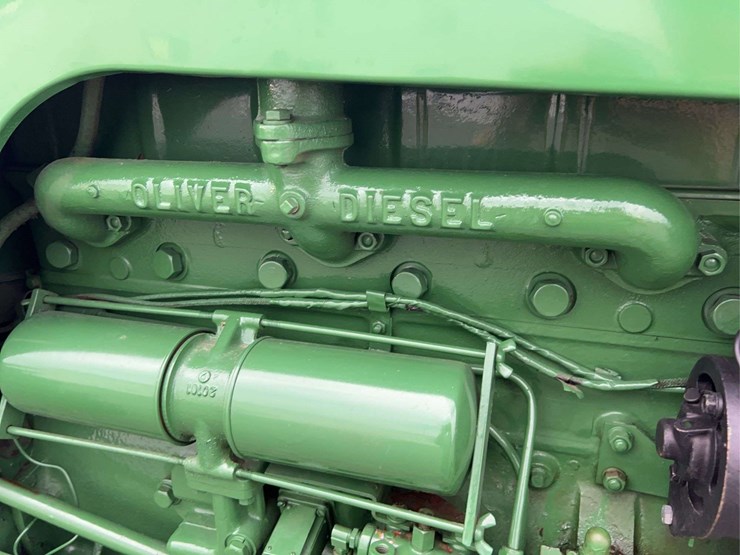 1955-oliver-super-77-image-27