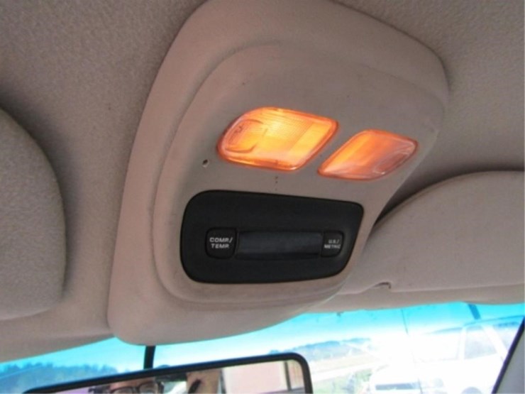 1996-dodge-ram-2500-image-47