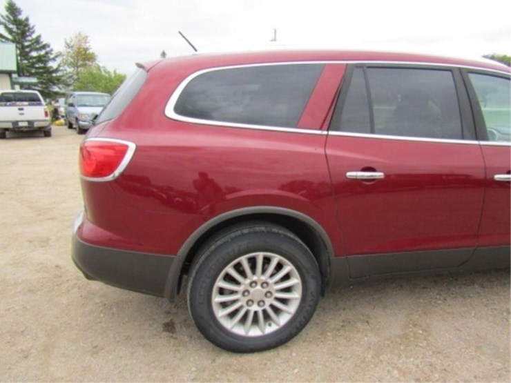 2010-buick-enclave-cxl-image-18