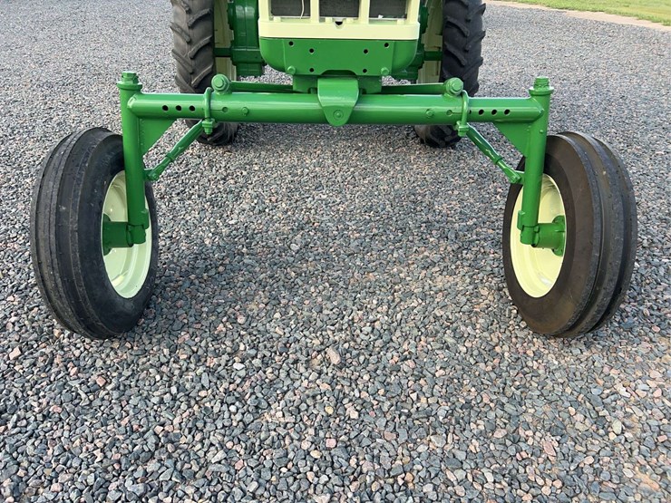 1972-oliver-1755-image-16