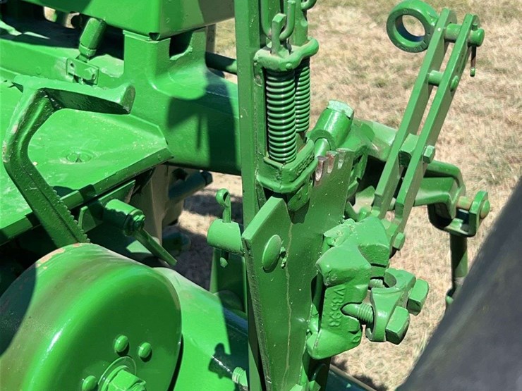 john-deere-model-b-image-51