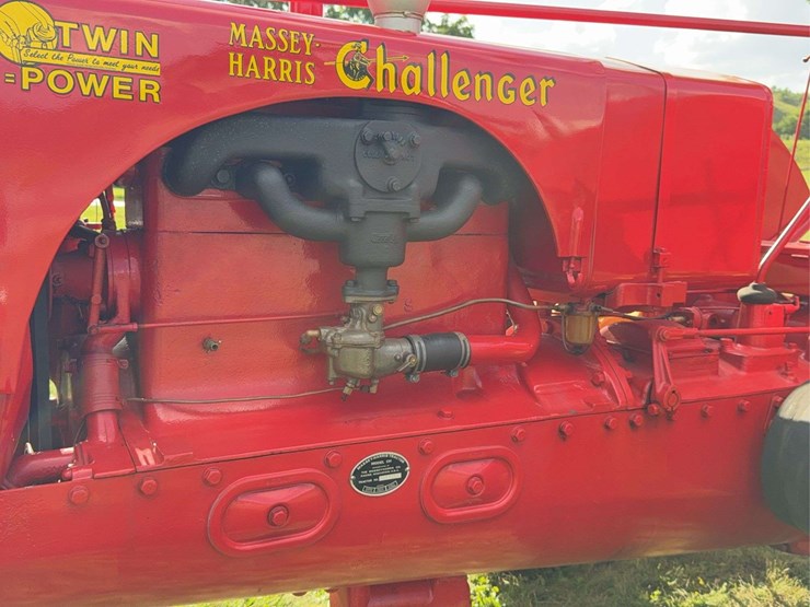 massey-harris-challenger-image-39
