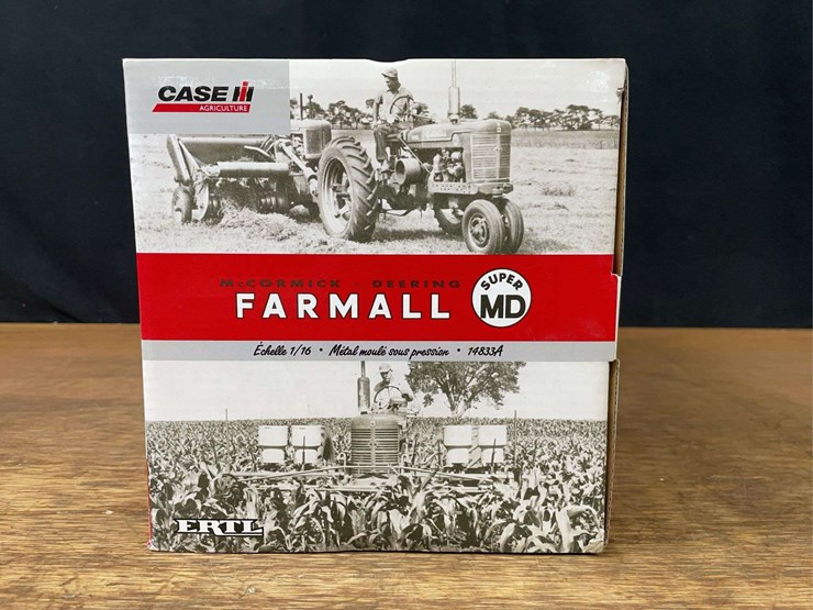 1/16-farmall-super-md-nib-ertl-image-3