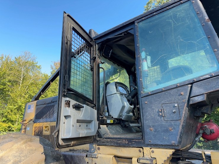 2006-caterpillar-525c-image-27