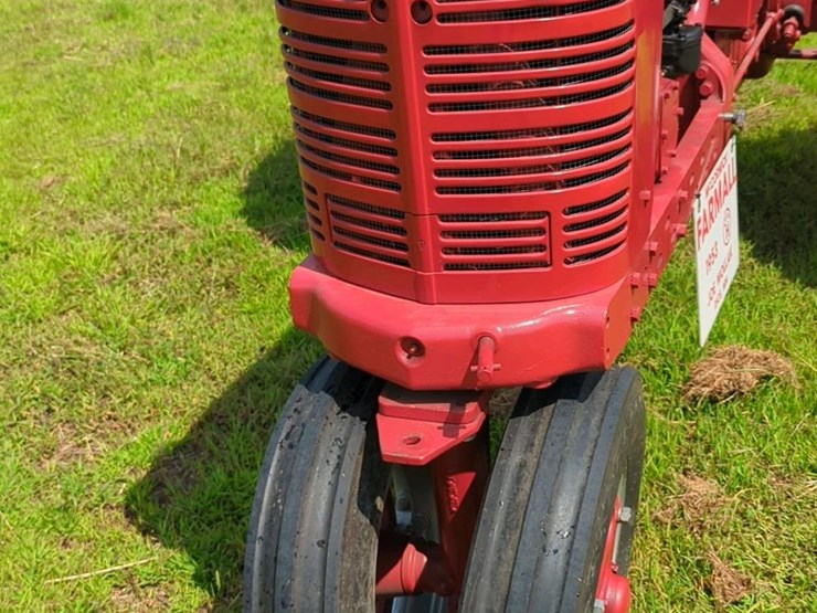 1953-mccormick-farmall-super-h-narrow-front-tractor-image-4