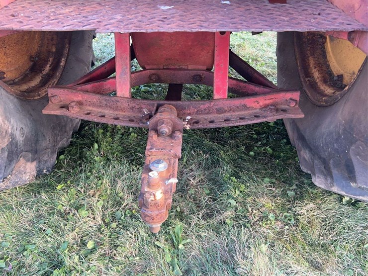massey-ferguson-55-image-40