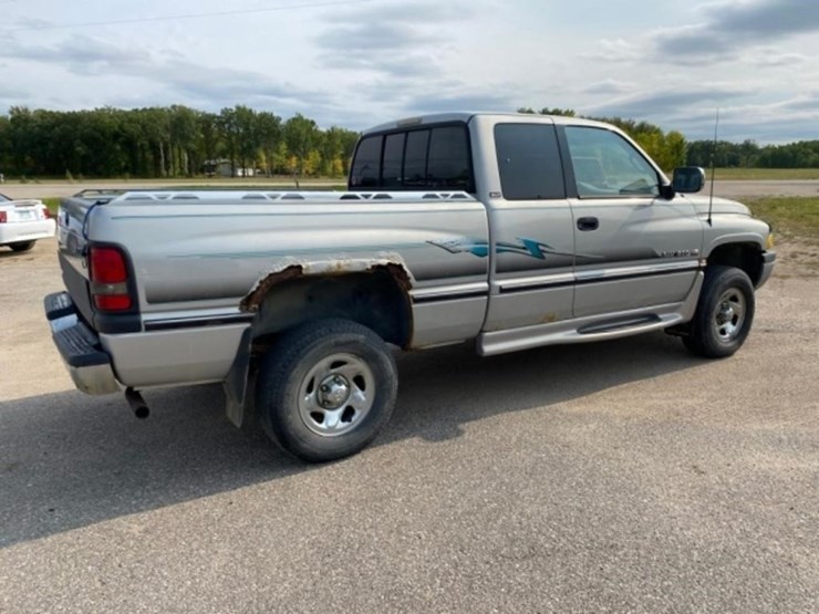 1997-dodge-ram-1500-laramie-slt-image-4