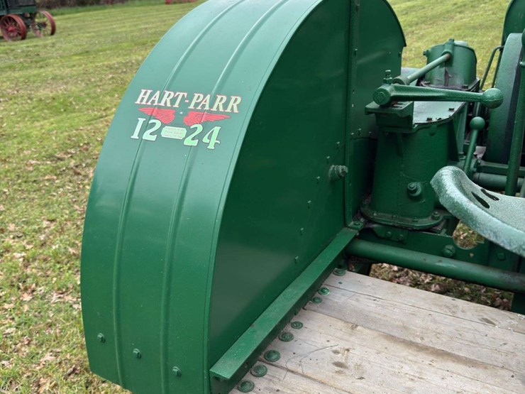 hart-parr-12-24-image-8