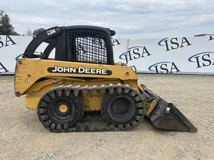 deere-240-image-6