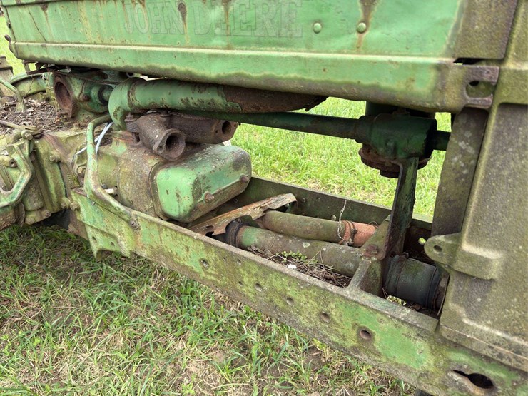 john-deere-model-b-image-16