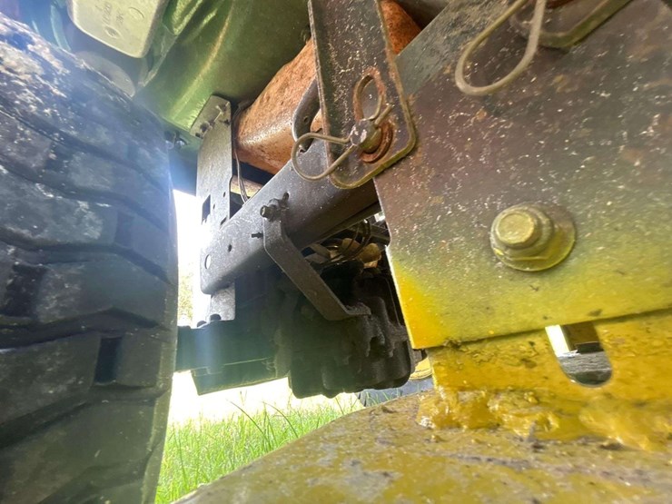 2005-john-deere-l118-image-15